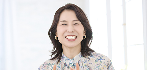 女性1